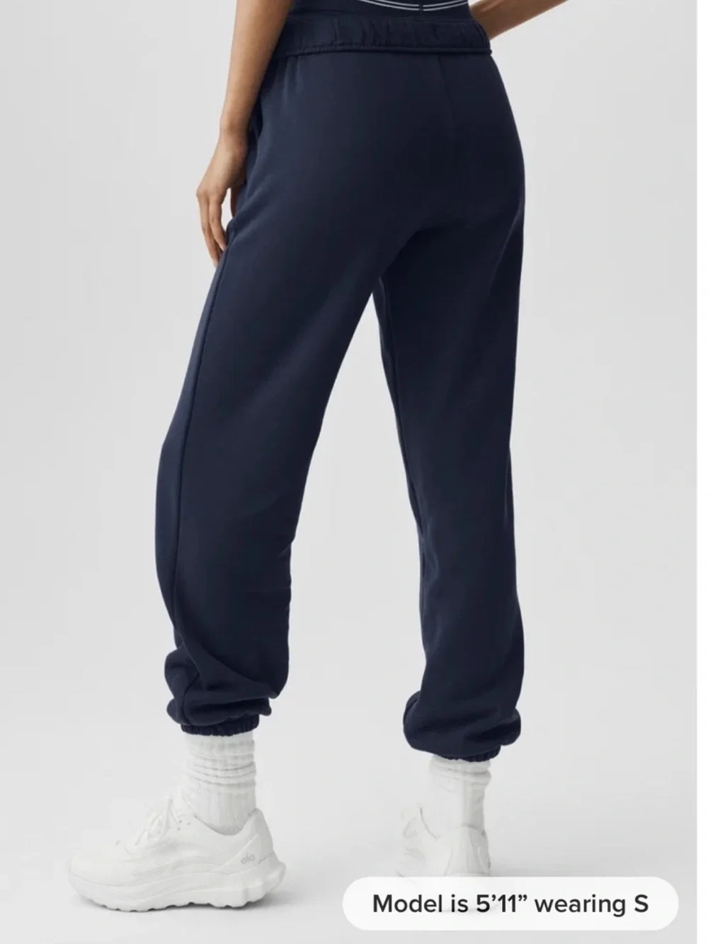 ALO Yoga Navy Blue Jogger Accolade Sweatpants Size Medium